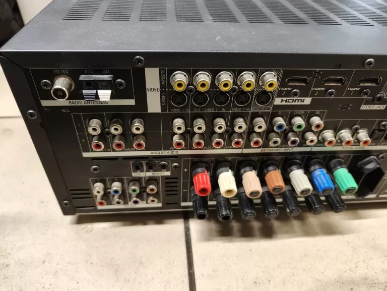 APMLITUNER HARMAN/KARDON AVR 255 DO SPRAWDZENIA
