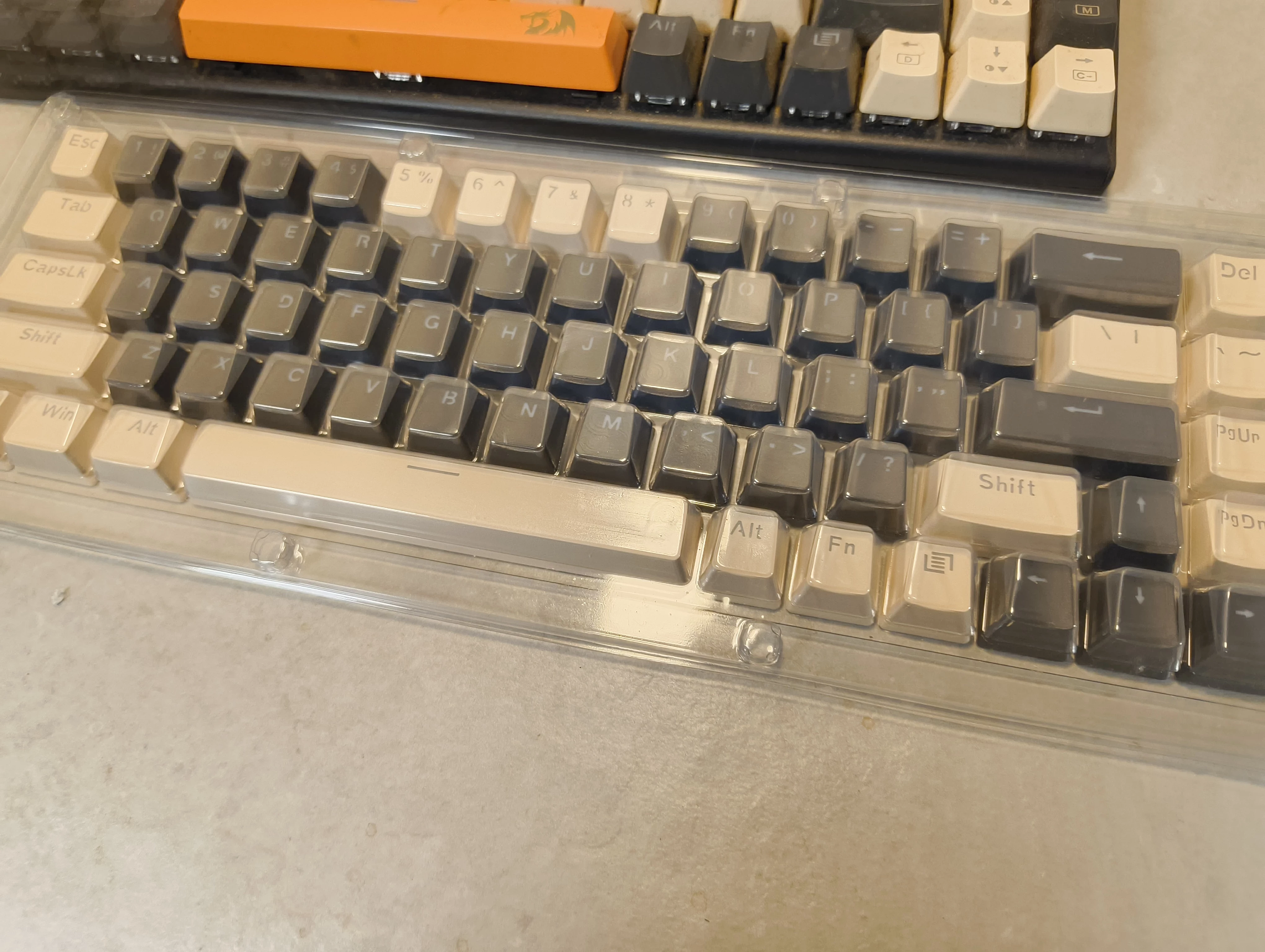 klawiatura-redragon-ryze-dodatkowe-klawisze-stan-11323-2