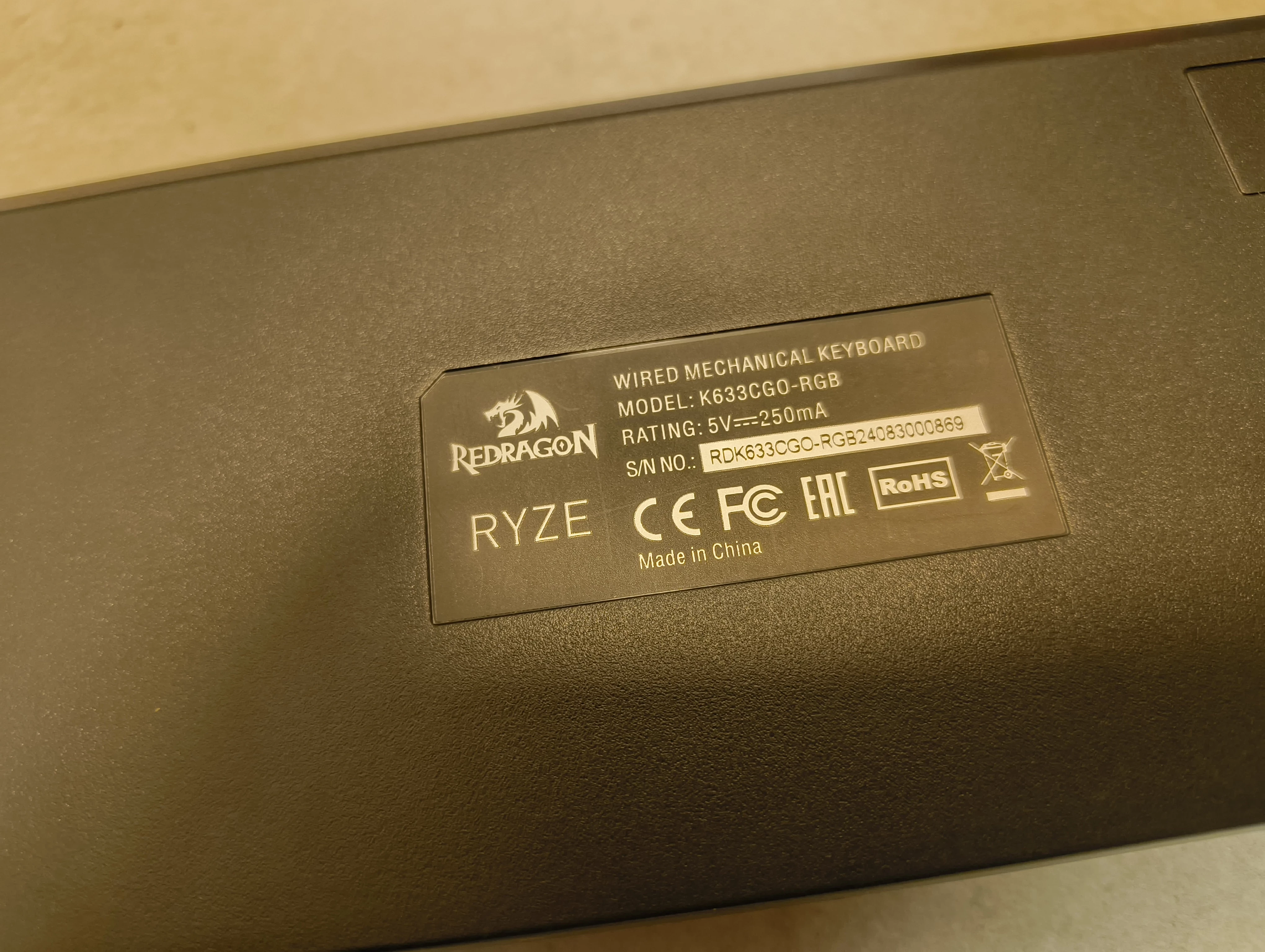 klawiatura-redragon-ryze-dodatkowe-klawisze-model-k633cgo-rgb