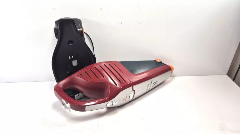 ODKURZACZ RĘCZNY ELECTROLUX RAPIDO ZB6106