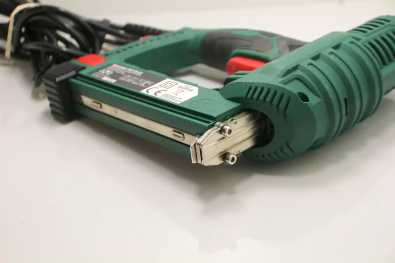 ZSZYWACZ PARKSIDE PET25 C2