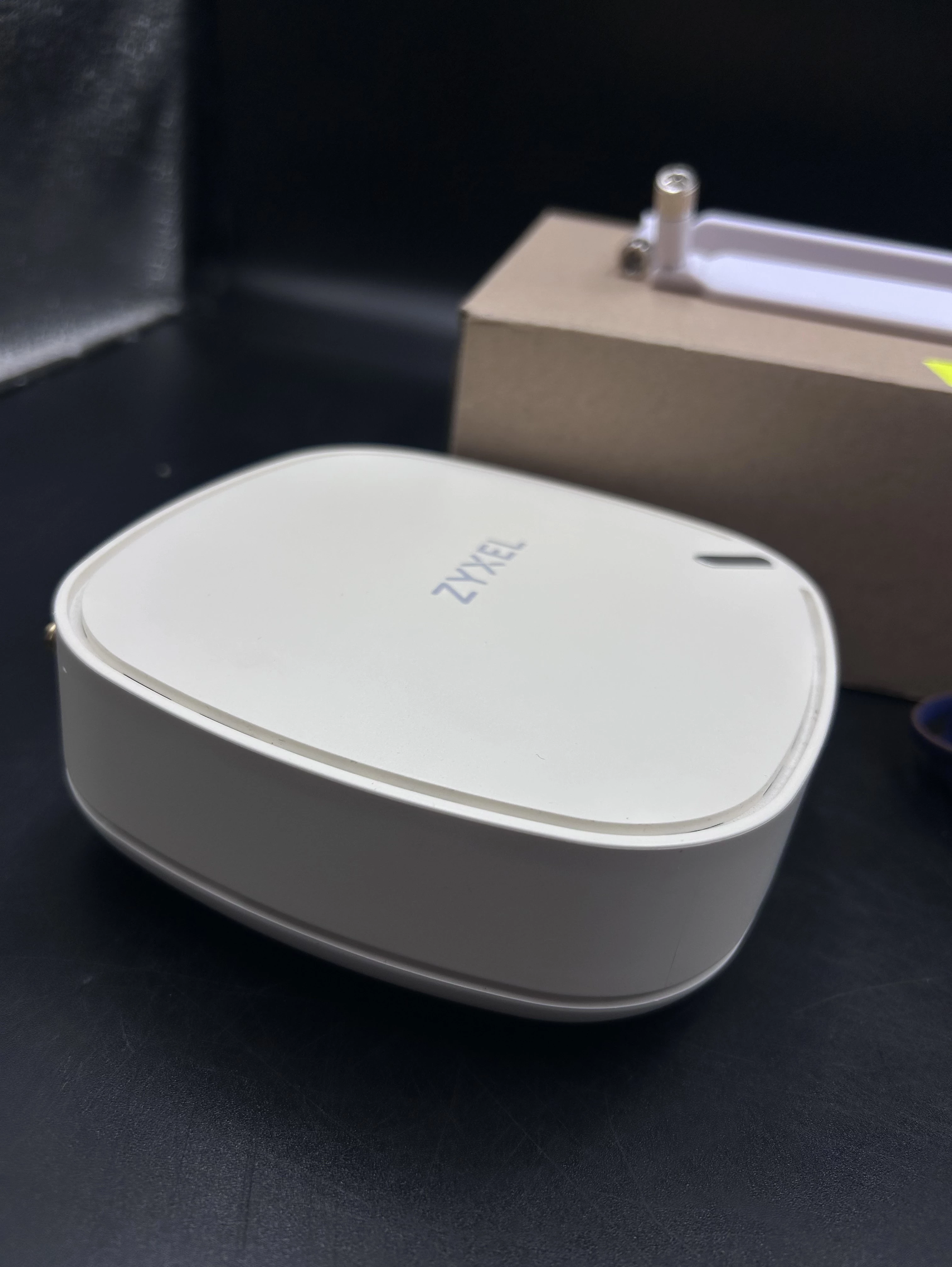 router-wi-fi-zyxel-lte3302-m432-ean-gtin-4718937600236