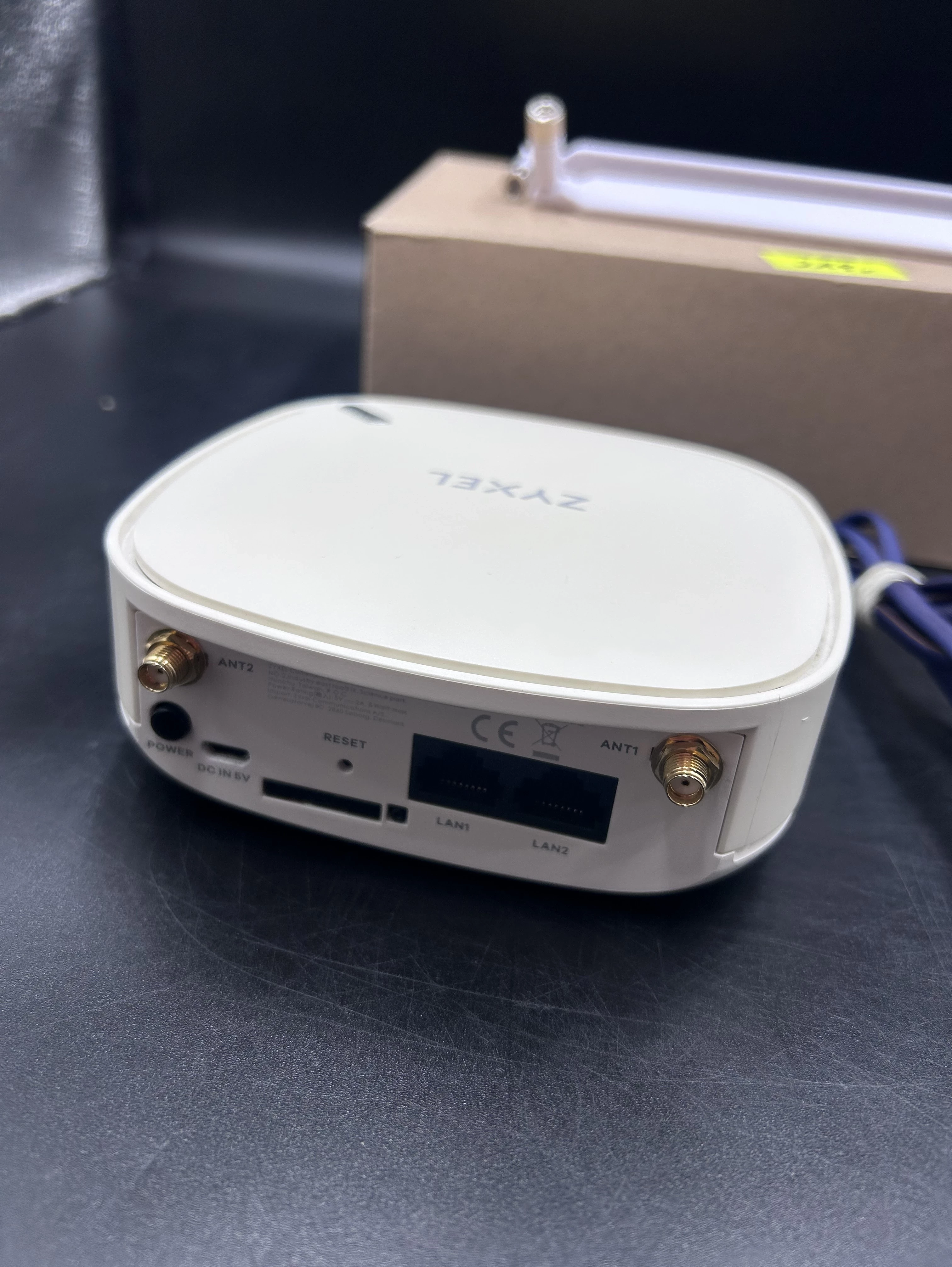 router-wi-fi-zyxel-lte3302-m432-stan-11323-2