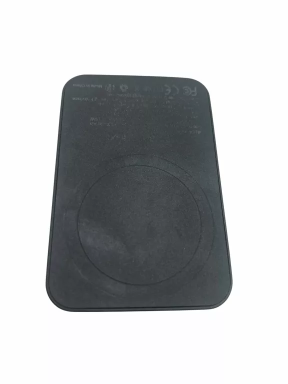 POWERBANK Z INDUKCJA