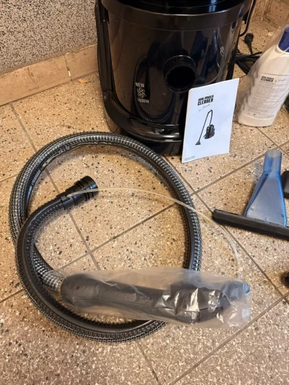 odkurzacz-pioracy-1600w-dual-power-cleaner-kod-producenta-duzy-wydajny-ze-ssawka-do-prania-akcesoria