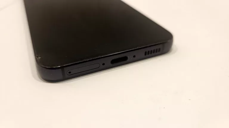 smartfon-samsung-galaxy-s23-8-gb-256-gb-5g-czarny-pojemnosc-akumulatora-3900