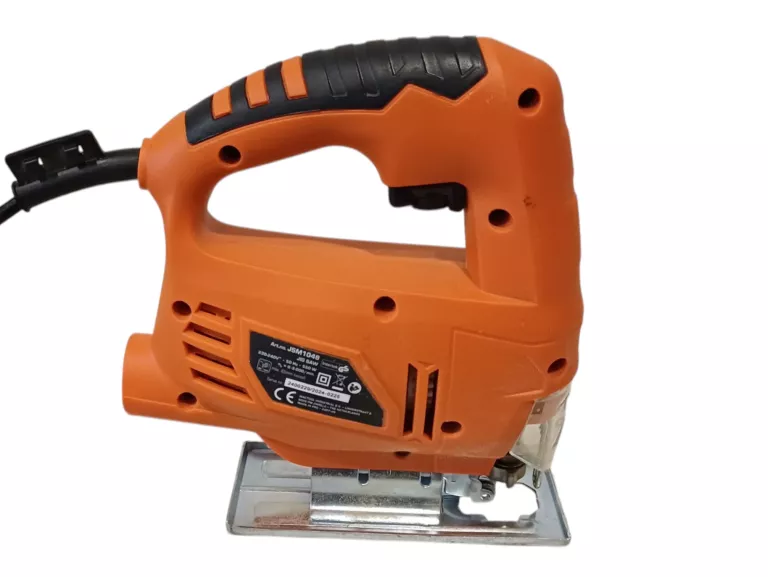 wyrzynarka-baumach-550w-mocowanie-brzeszczotu-205041-222245