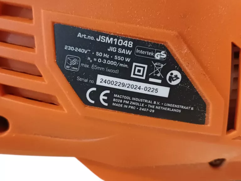 wyrzynarka-baumach-550w-zasilanie-209202-238306