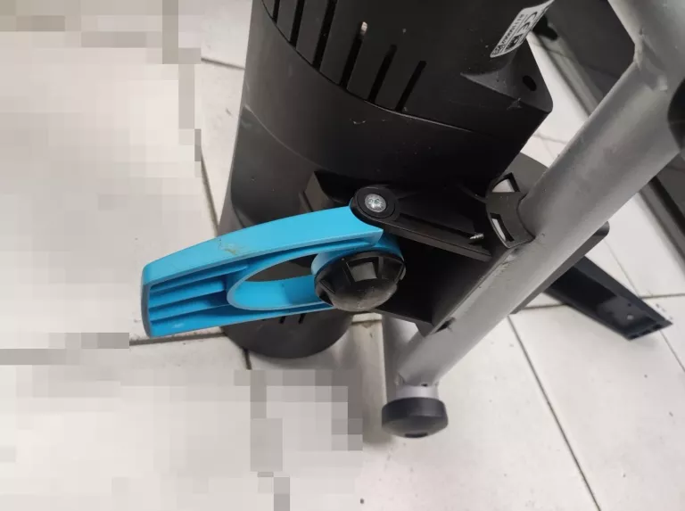 TRENAŻER TACX BUSHIDO OPIS
