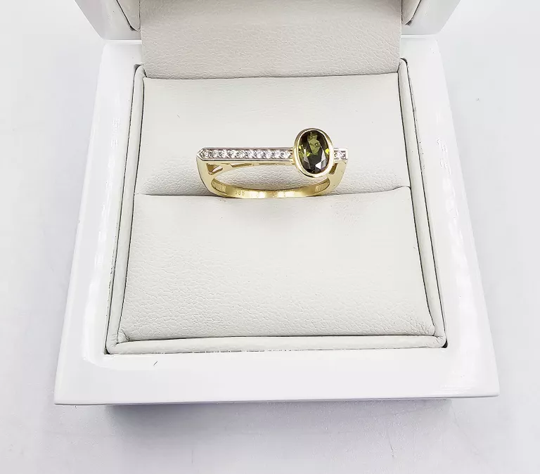 ZŁOTY PIERŚCIONEK Z CYRKONIAMI 2,01GR, P.585