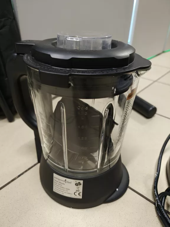 BLENDER PAMPERED CHEF 100222