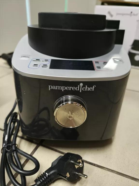 BLENDER PAMPERED CHEF 100222