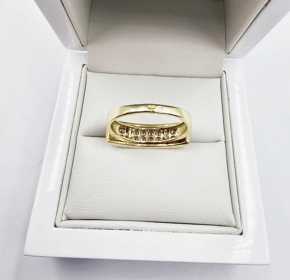 zloty-pierscionek-z-cyrkoniami-488gr-p585-rodzaj-2205-2