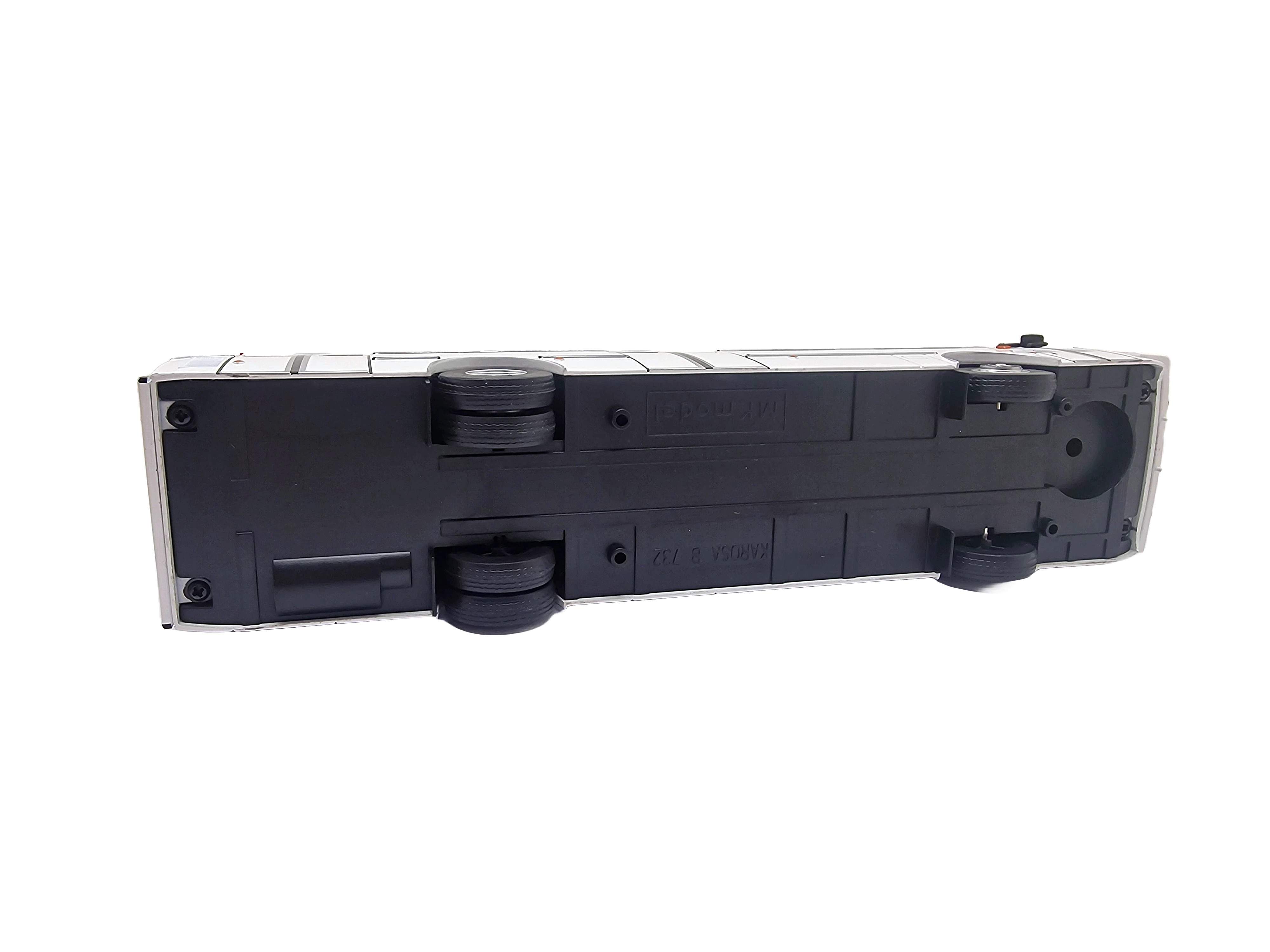 model-autobus-karosa-b732-bialy-skala-250360-1887267