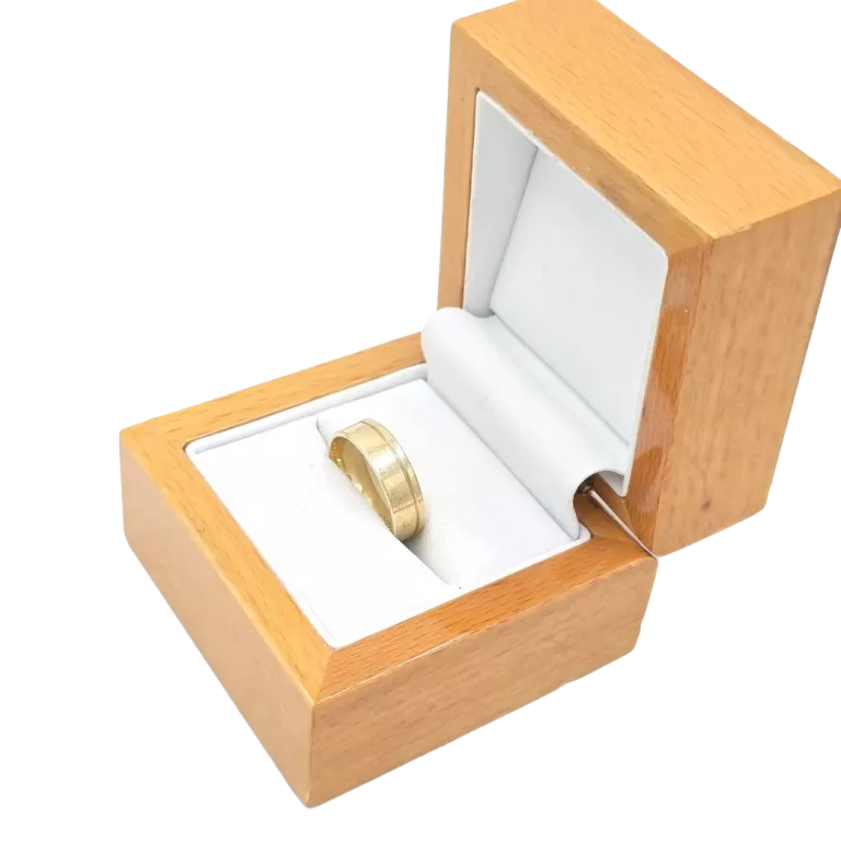 ZŁOTA  OBRĄCZKA [585 3,66G] R.14