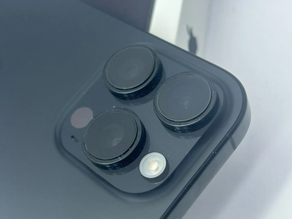 telefon-iphone-16-pro-max-256gb-gwarancja-082026-plus-bateria100-stan-11323-2