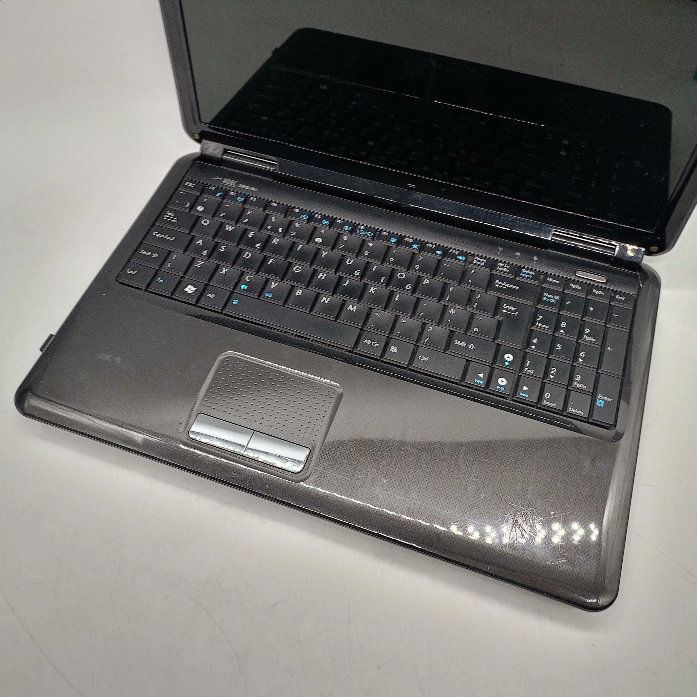 laptop-asus-x5dij-celeron-t3500-4500gb-stan-11323-2