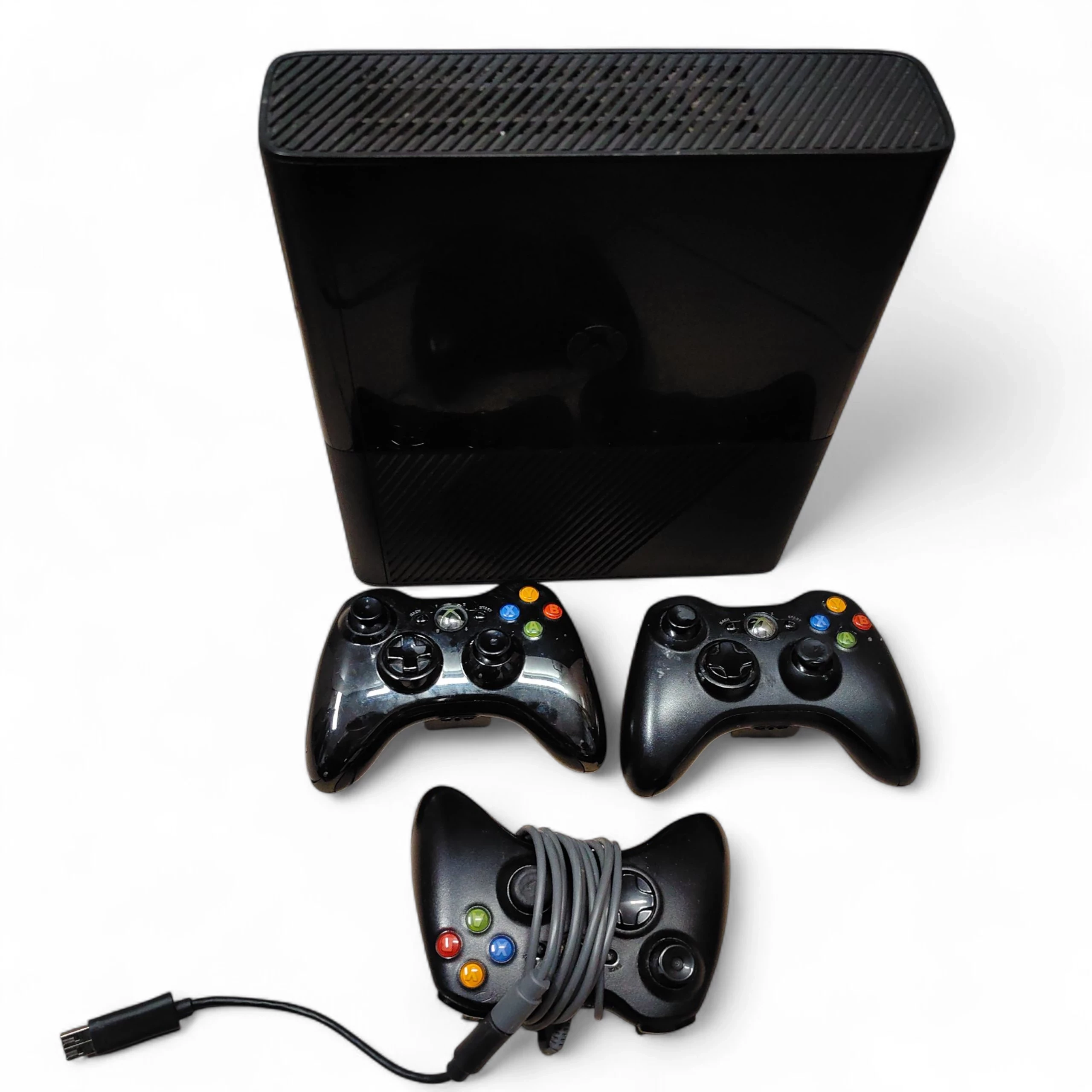 xbox-360-e-250gb-3x-pad-kinect-zasilacz-kod-producenta-x360-e