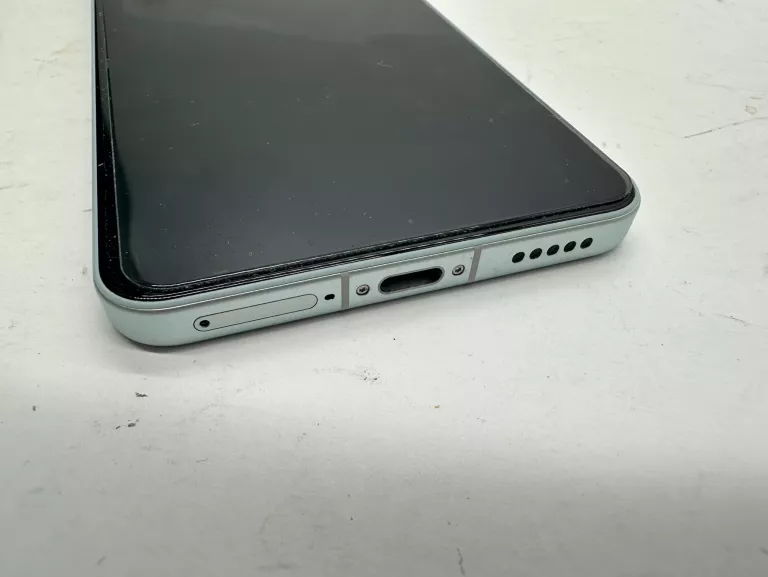 ONE PLUS NORD 4 12/256GB DS 50MP 5500MAH 6,74"