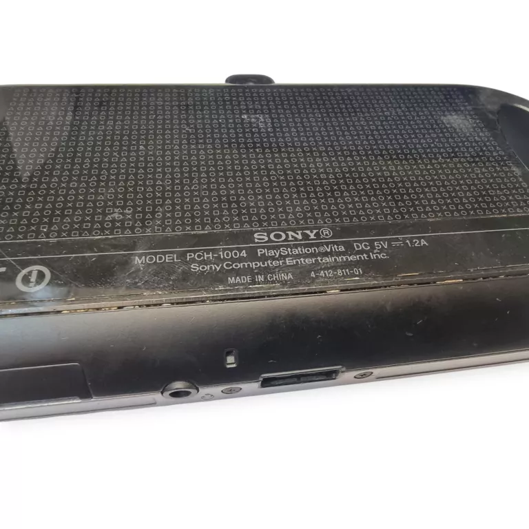 KONSOLA SONY PS VITA PCH-1004