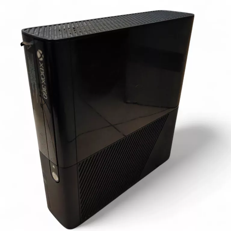 xbox-360-e-250gb-3x-pad-kinect-zasilacz-gry-w-zestawie-205998-225574
