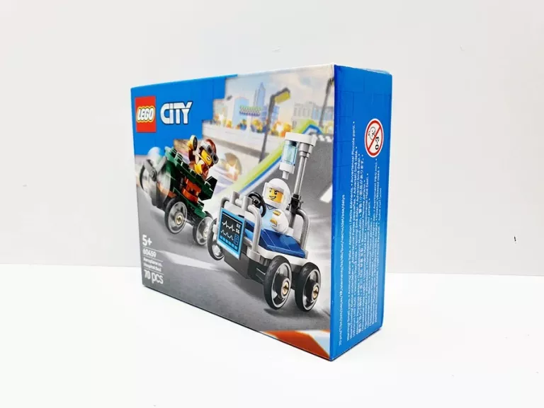 LEGO CITY 60459 PAKIET WYŚCIGOWY CITY 60459 SAMOLOT KONTRA ŁÓŻKO SZPITALNE
