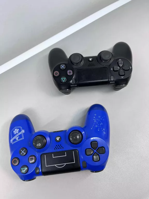 KONSOLA SONY PLAYSTATION 4 FAT 2 PADY I ZASILACZ