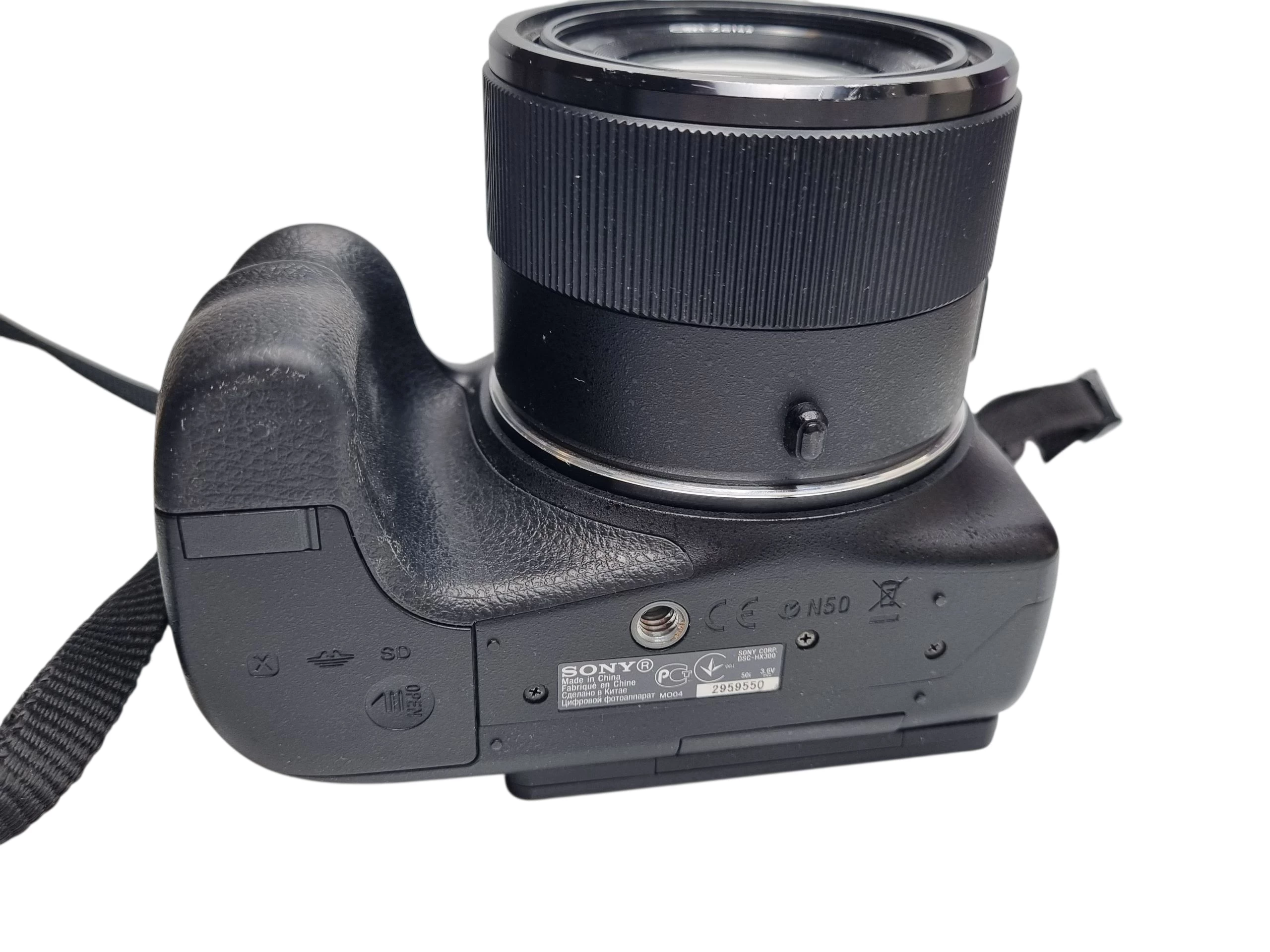 aparat-cyfrowy-sony-dsc-hx300-204mpx-opis-rozdzielczosc-2040