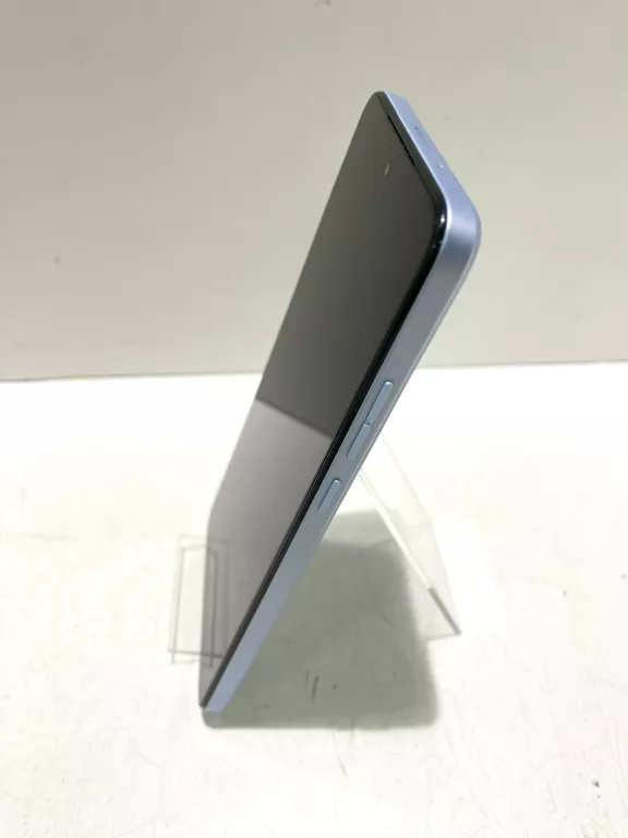 SMARTFON MOTOROLA MOTO G84 8 GB / 256 GB 5G  KOMP