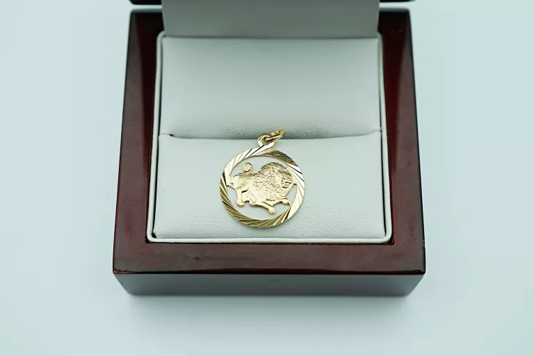 PIĘKNA ZŁOTA ZAWIESZKA - ZNAK ZODIAKU - LEW - P333 8K