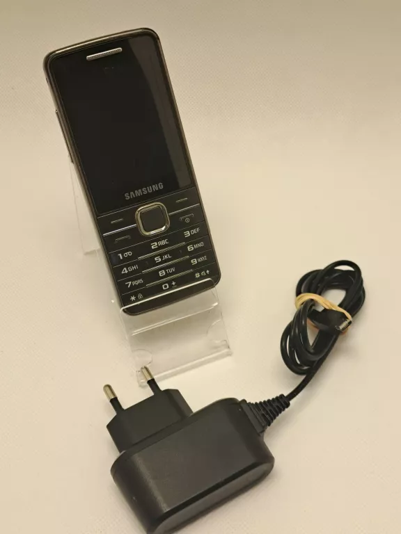TELEFON SAMSUNG GT-S5610
