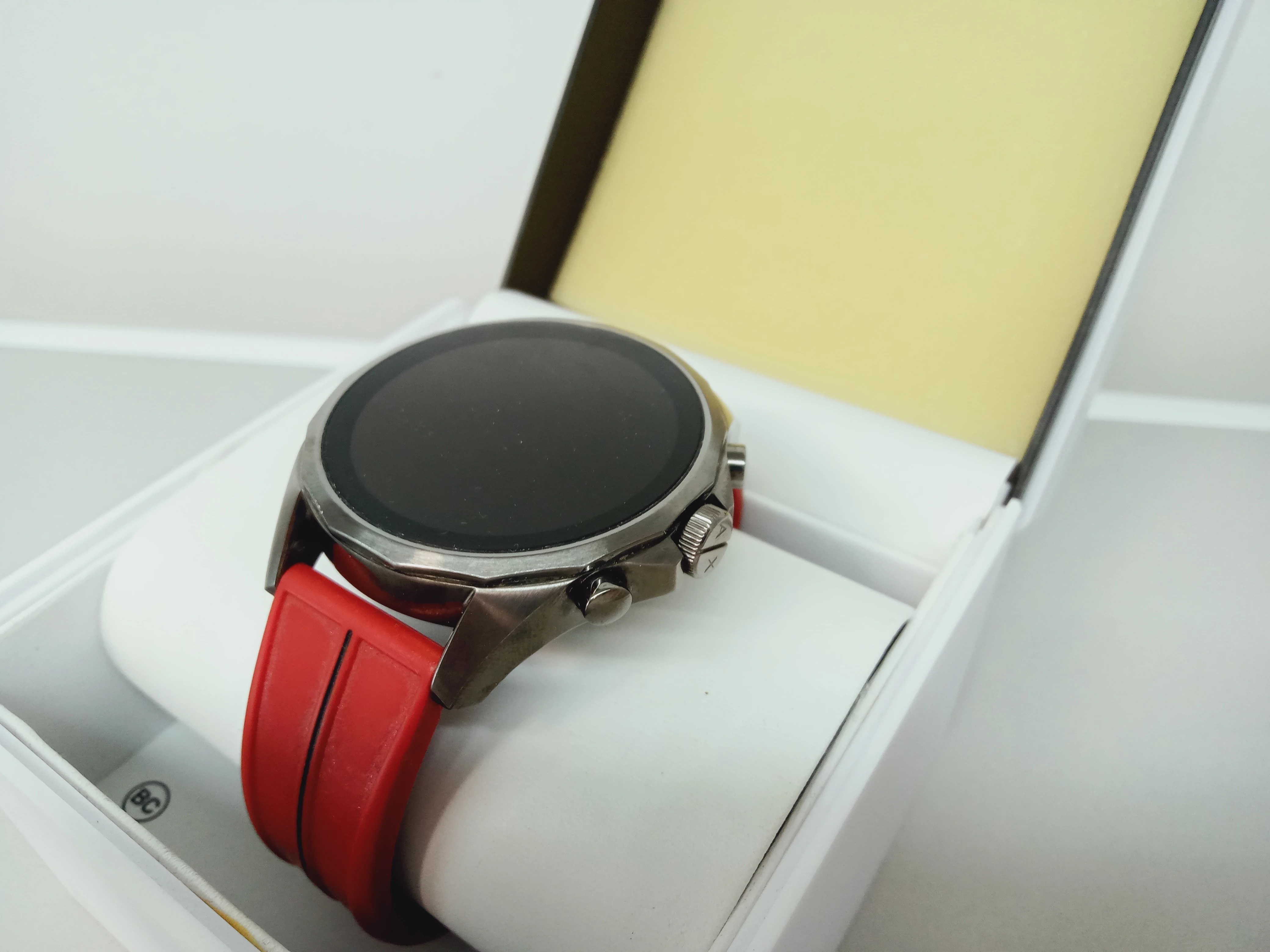 smartwatch-armani-exchange-drexler-axt2006-stan-11323-2