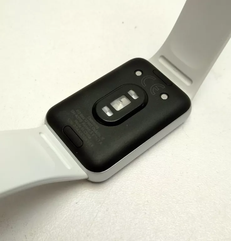 SMARTWATCH SAMSUNG GALAXY FIT3 SREBRNY