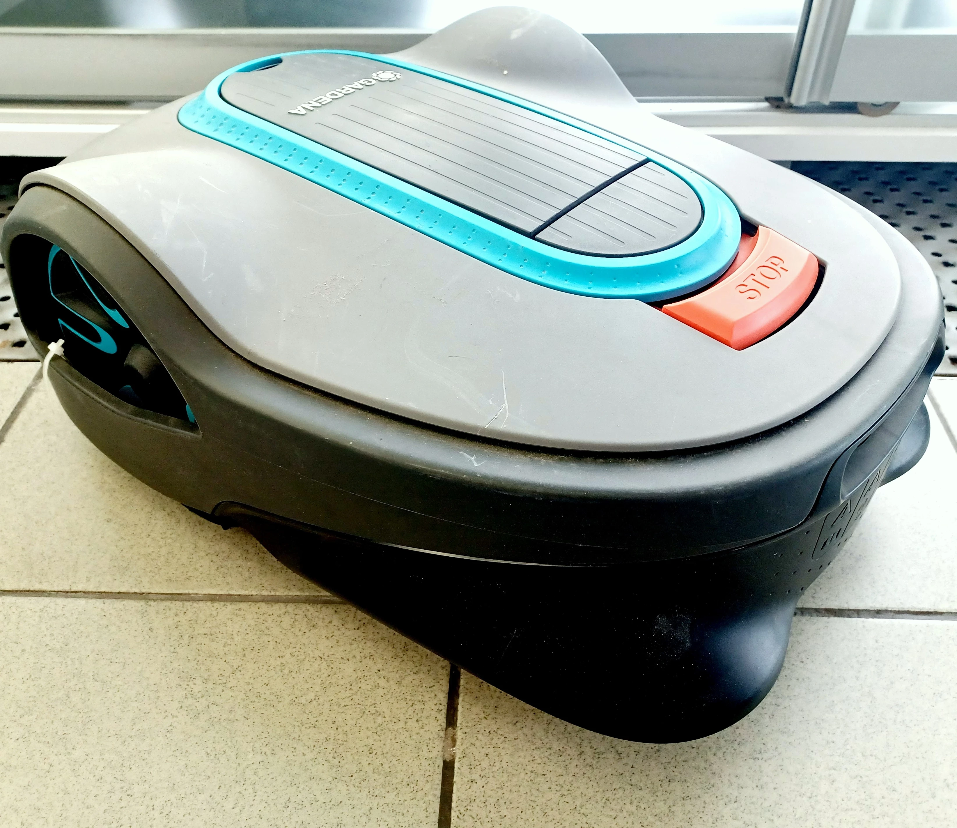 robot-koszacy-gardena-sileno-city-500-15002-32-sterowanie-bluetooth-grochowska-8385-poznan-ska-x