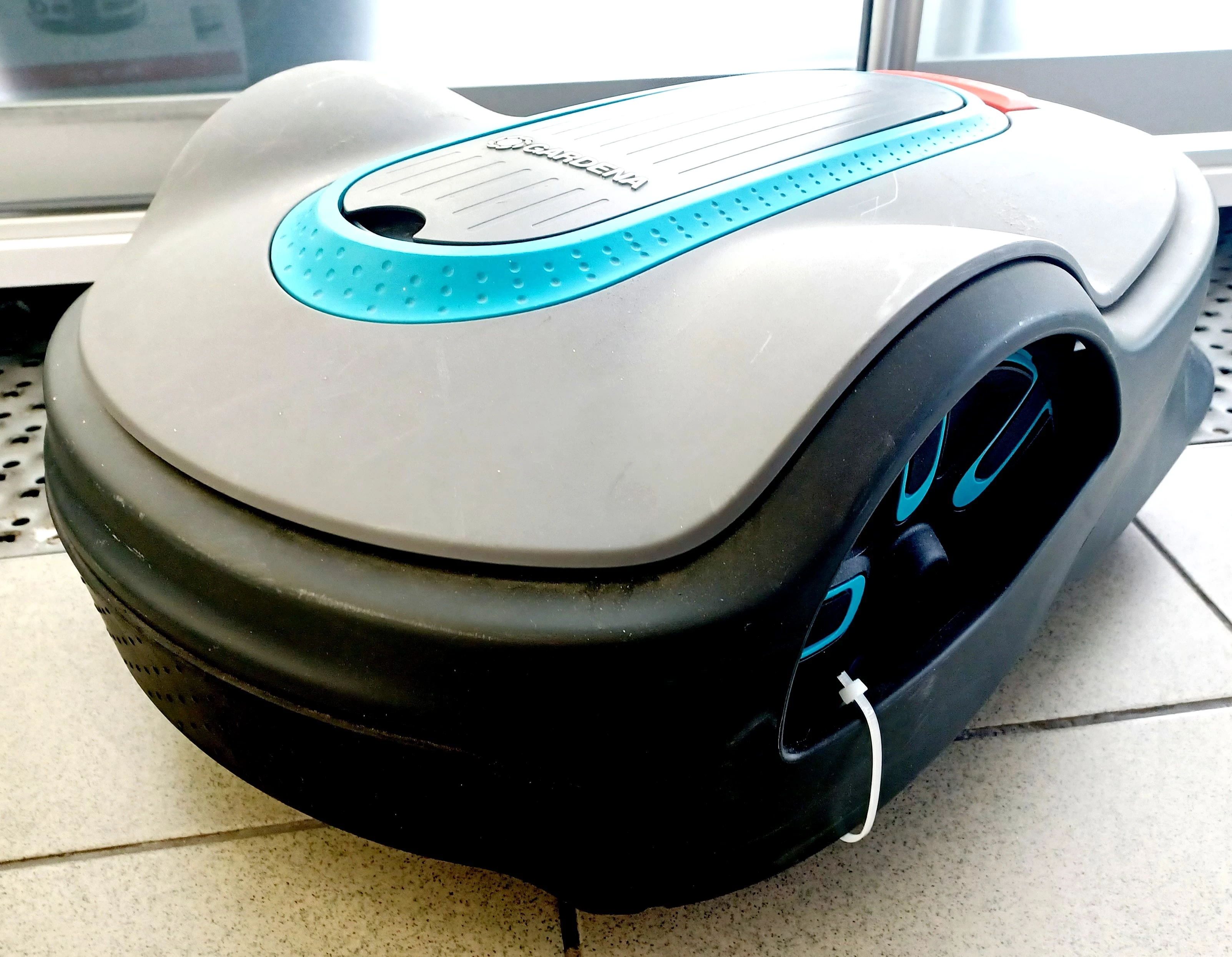 robot-koszacy-gardena-sileno-city-500-15002-32-sterowanie-bluetooth-ean-gtin-5906892424441