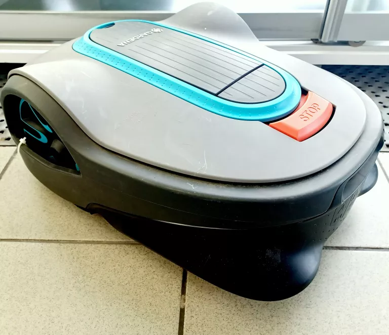 robot-koszacy-gardena-sileno-city-500-15002-32-sterowanie-bluetooth-grochowska-8385-poznan-ska-x