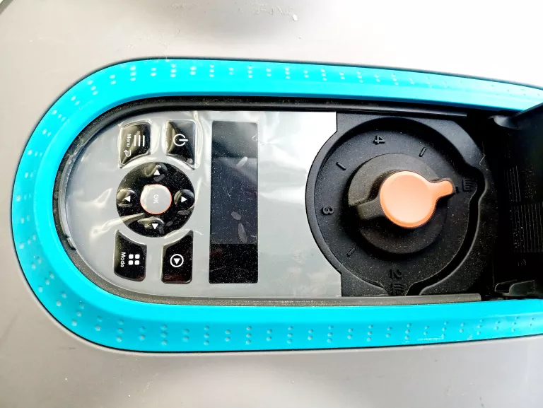 robot-koszacy-gardena-sileno-city-500-15002-32-sterowanie-bluetooth-waga-produktu-z-opakowaniem-jednostkowym-3000