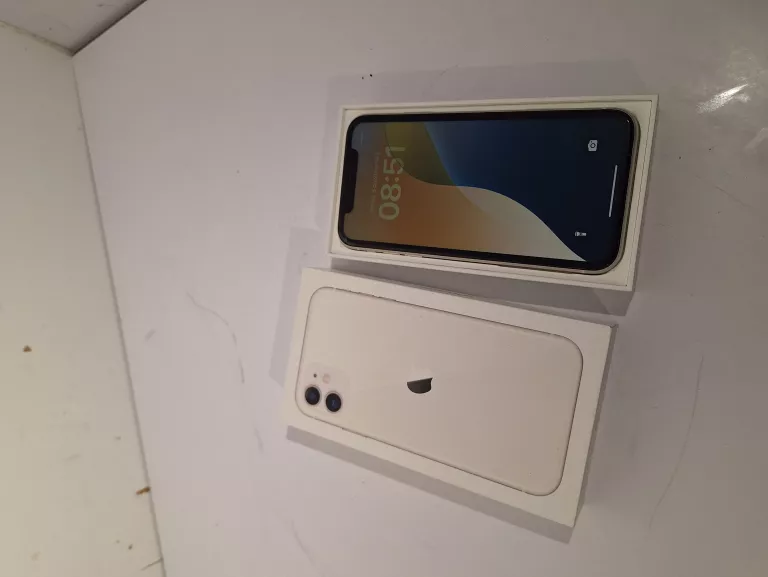 TELEFON  IPHONE 11 128GB BATERIA 88%