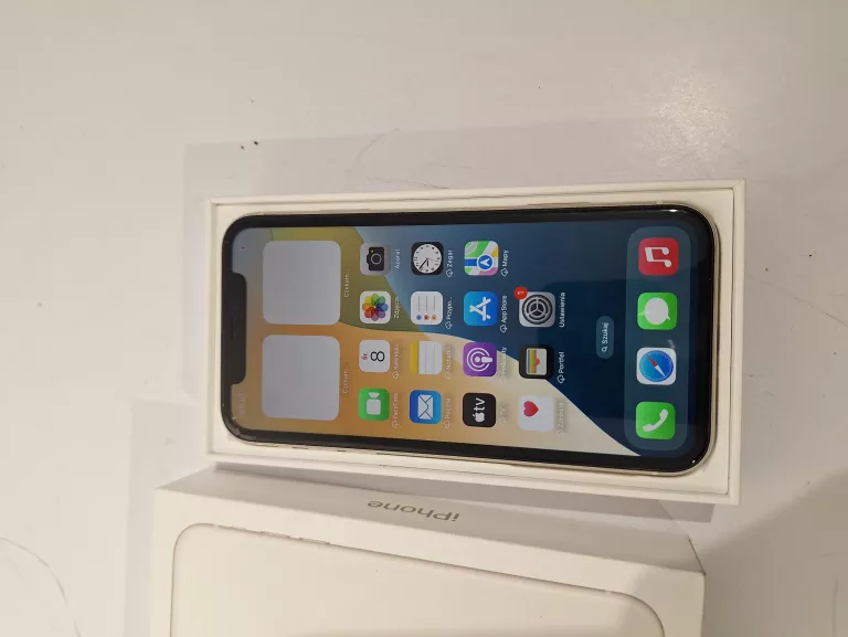 TELEFON  IPHONE 11 128GB BATERIA 88%