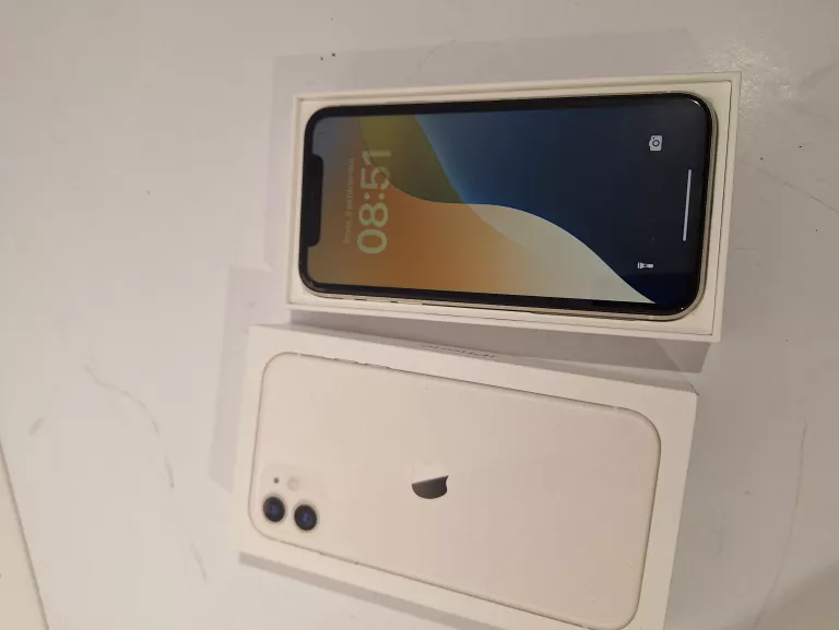 TELEFON  IPHONE 11 128GB BATERIA 88%