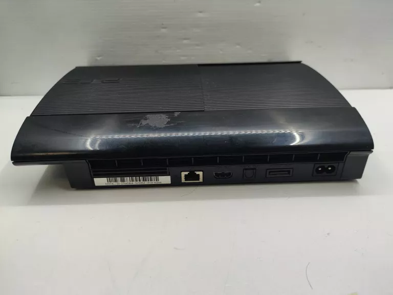KONSOLA  PS3 SUPER SLIM 500 GB +PAD +OKABLOWANIE