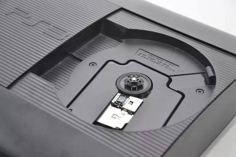 KONSOLA PS3 SUPER SLIM 320GB
