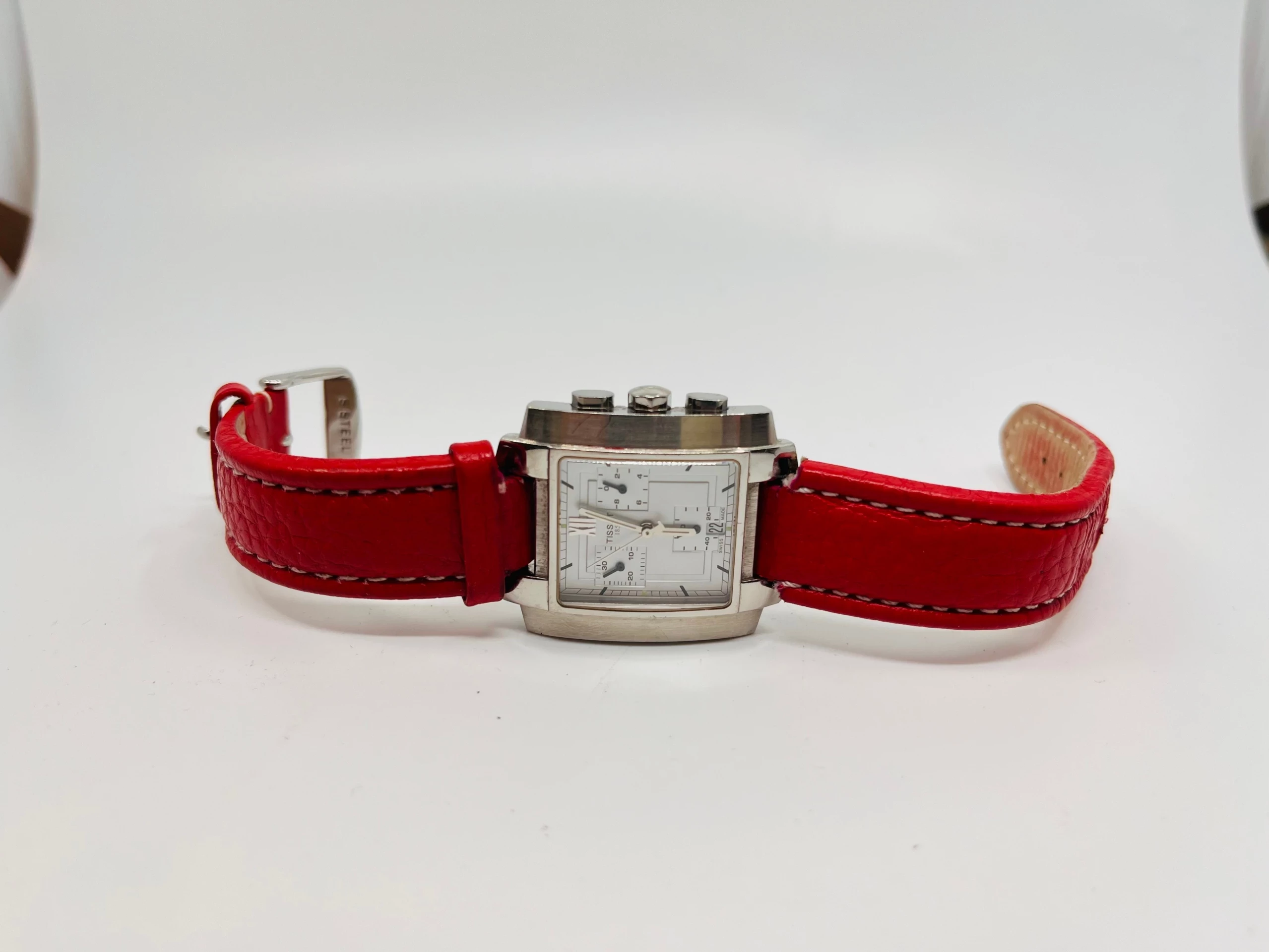 zegarek-tissot-l875-mechanizm-18738-1