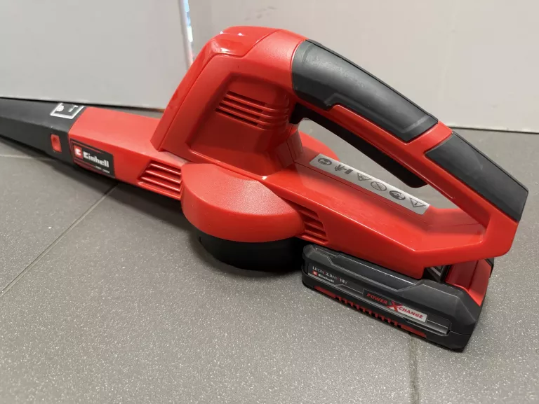 DMUCHAWA DO LIŚCI EINHELL AKUMULATOROWA GE-CL 18 LI E  210KM/H AKU+ŁAD