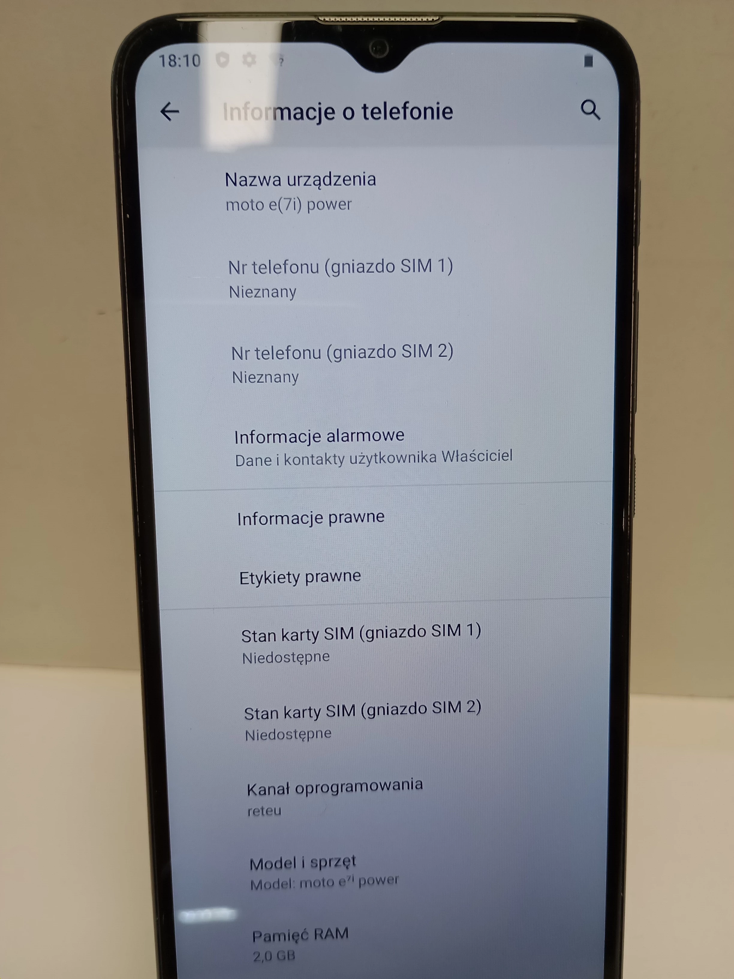 telefon-moto-e7i-power-232gb-przekatna-ekranu-650