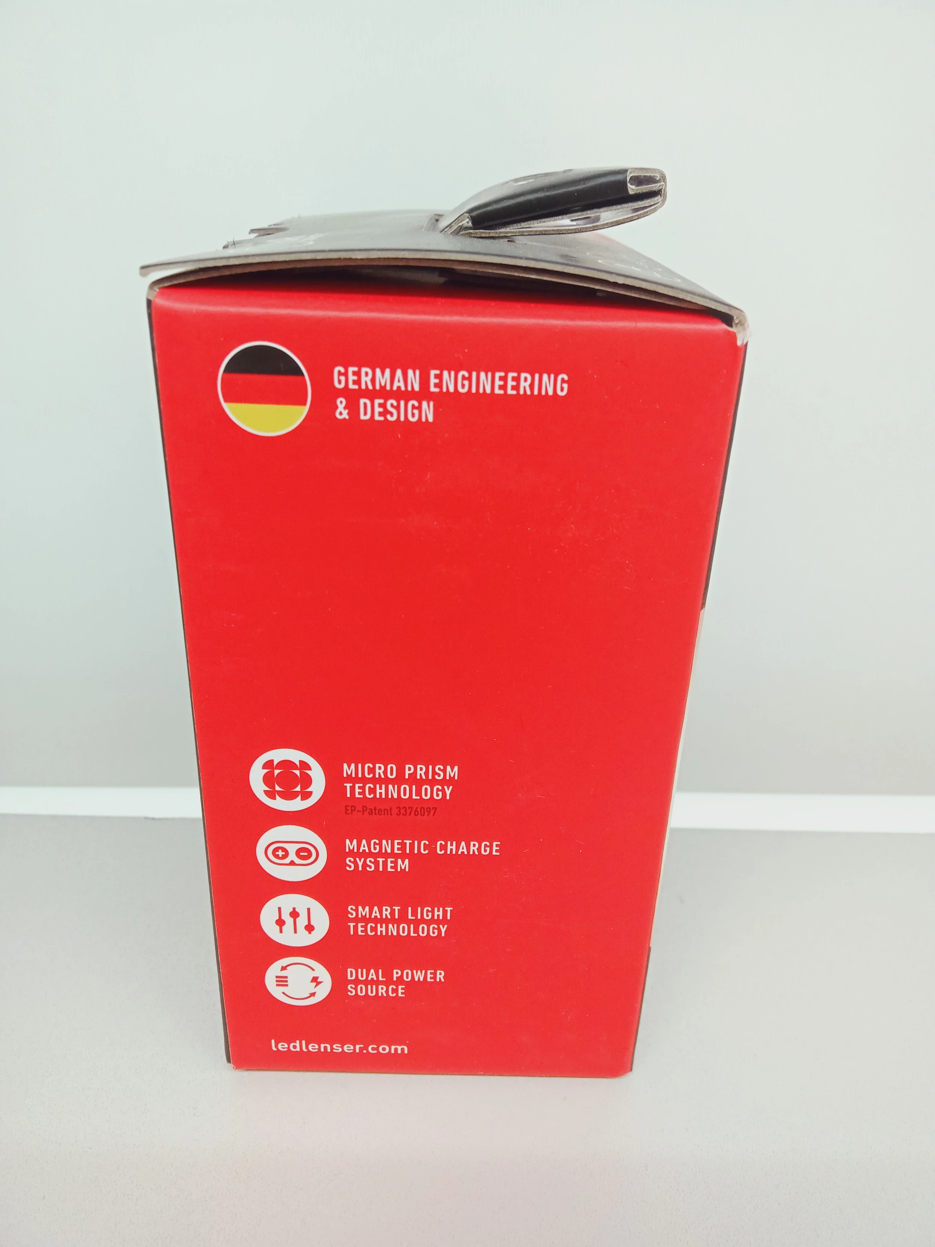 lampka-wielofunkcyjna-ledlenser-ml4-300-lm-led-kod-producenta-502231