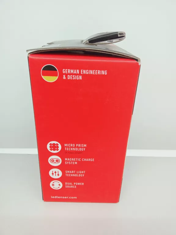 LAMPKA WIELOFUNKCYJNA LEDLENSER ML4 300 LM LED