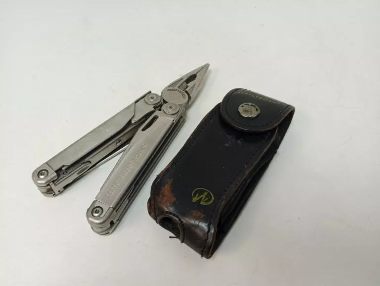 MULTITOOL LEATHERMAN SURGE