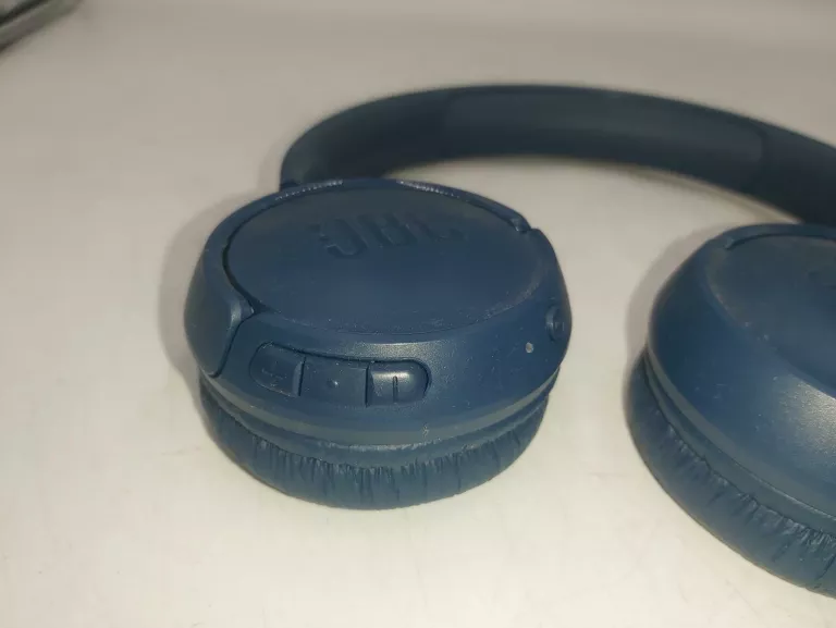SŁUCHAWKI NAUSZNE BLUETOOTH JBL TUNE 520 BT