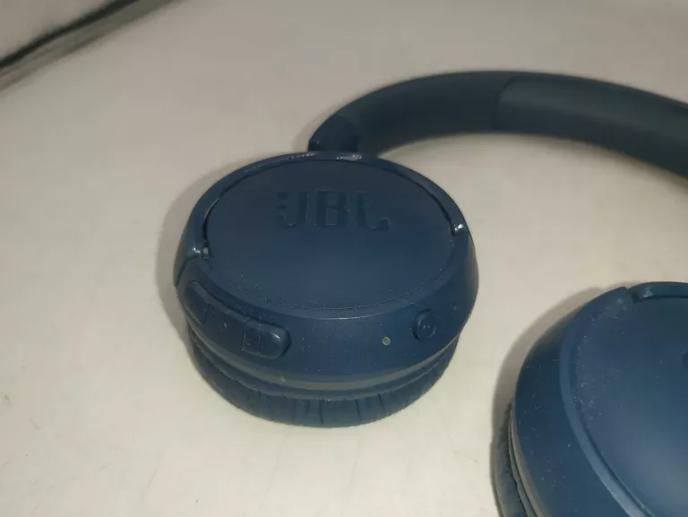 SŁUCHAWKI NAUSZNE BLUETOOTH JBL TUNE 520 BT